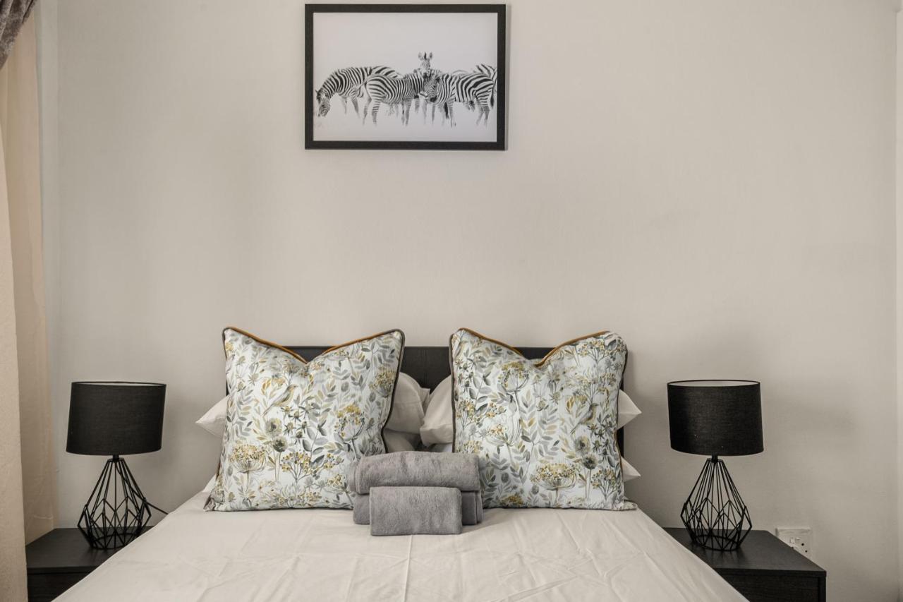 V&S Apartments - Immaculate Luxury Apartment In Fourways, Johannesburg Sandton Buitenkant foto